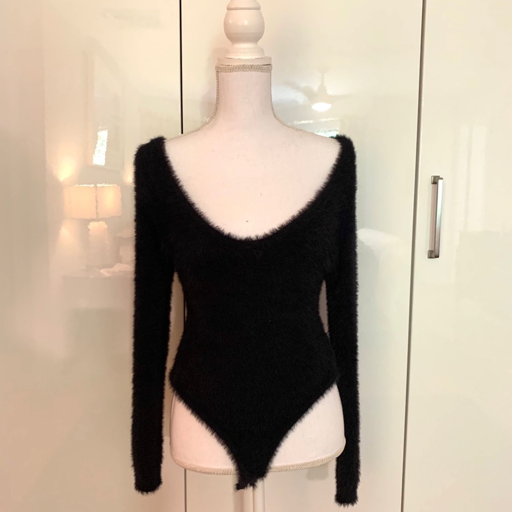 Long sleeve V-neck body suite, never used